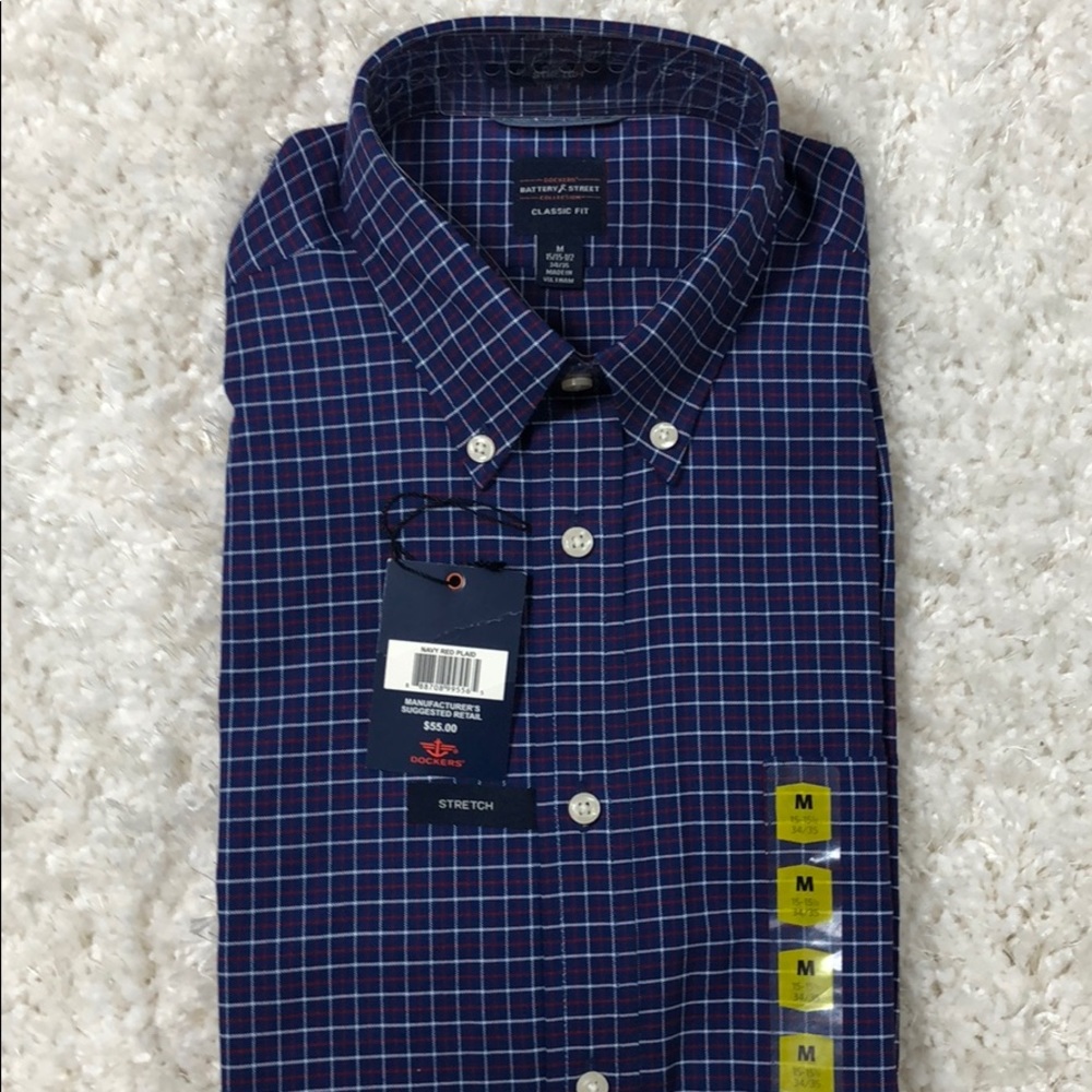 Dockers button down. Classic fit. NWT